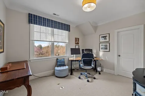 564 Mountain Laurel Chapel Hill NC 27517