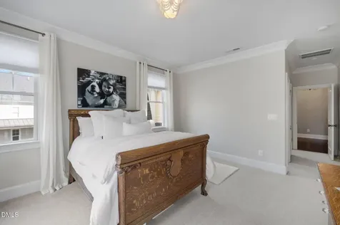 564 Mountain Laurel Chapel Hill NC 27517