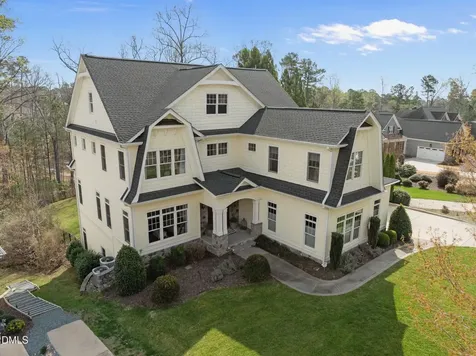 564 Mountain Laurel Chapel Hill NC 27517