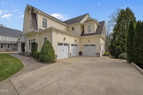 564 Mountain Laurel Chapel Hill NC 27517