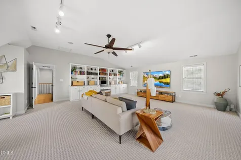 10009 Duval Street Raleigh NC 27614
