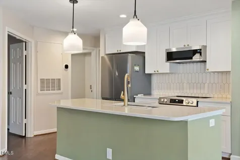 924 New Kent Place Cary NC 27511
