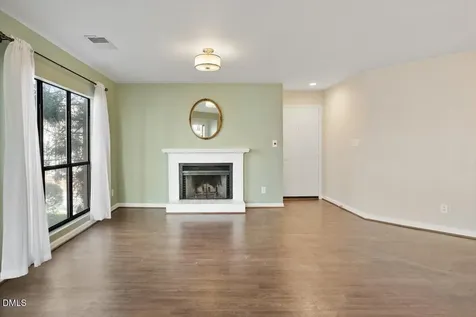 924 New Kent Place Cary NC 27511