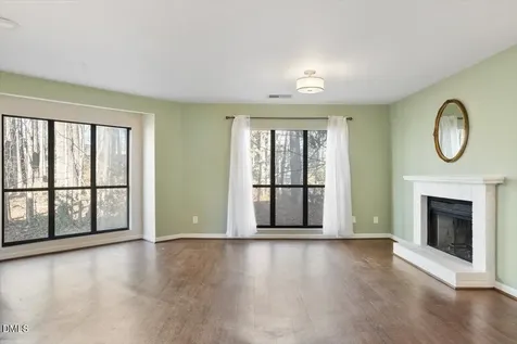 924 New Kent Place Cary NC 27511
