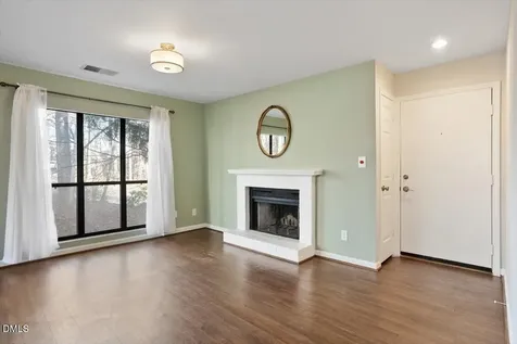 924 New Kent Place Cary NC 27511