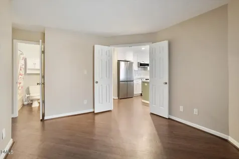 924 New Kent Place Cary NC 27511