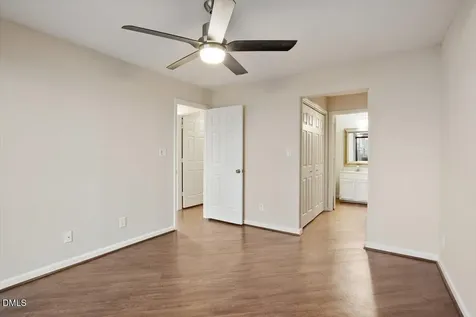 924 New Kent Place Cary NC 27511