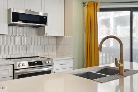 924 New Kent Place Cary NC 27511