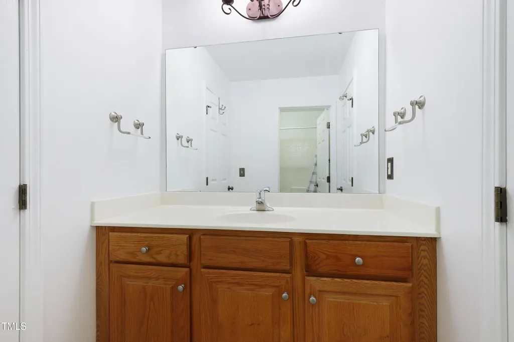 3220 Queensland Road Raleigh NC 27614