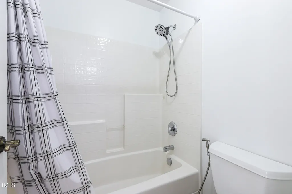 3220 Queensland Road Raleigh NC 27614