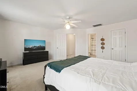 33 Signet Drive Durham NC 27704