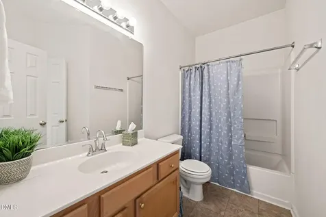 33 Signet Drive Durham NC 27704