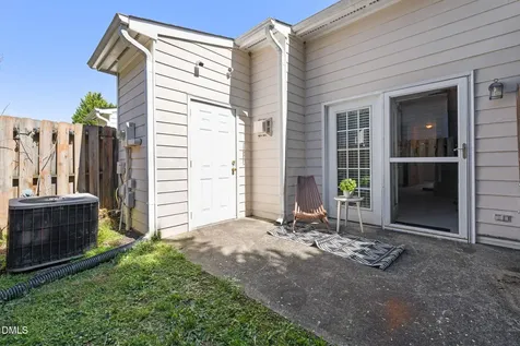 33 Signet Drive Durham NC 27704