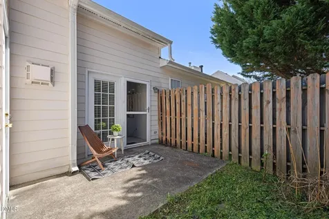 33 Signet Drive Durham NC 27704