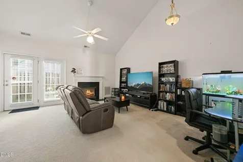 33 Signet Drive Durham NC 27704