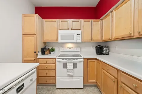 33 Signet Drive Durham NC 27704