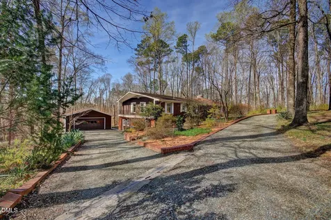5111 Tudor Place Durham NC 27713