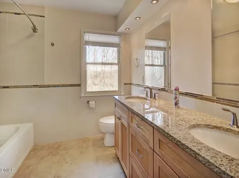 5111 Tudor Place Durham NC 27713