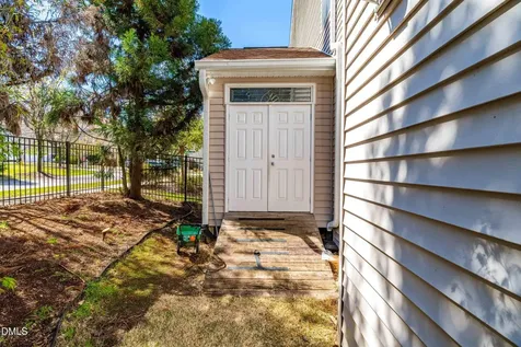 301 Covenant Rock Lane Holly Springs NC 27540