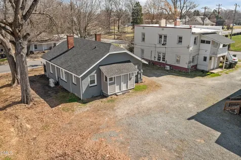 204 W Holt Street Burlington NC 27217