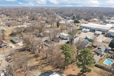 204 W Holt Street Burlington NC 27217