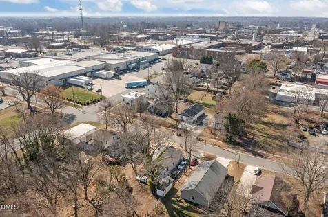 204 W Holt Street Burlington NC 27217