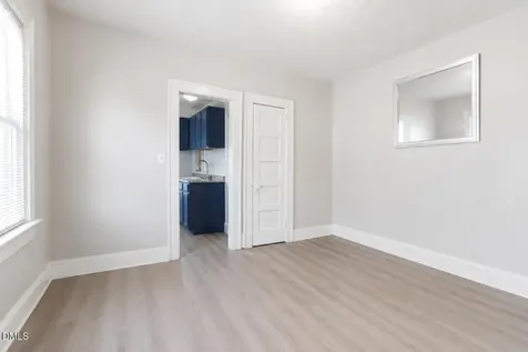 204 W Holt Street Burlington NC 27217