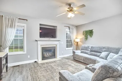 3821 La Costa Way Raleigh NC 27610