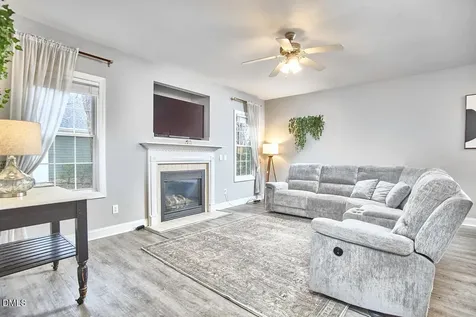 3821 La Costa Way Raleigh NC 27610