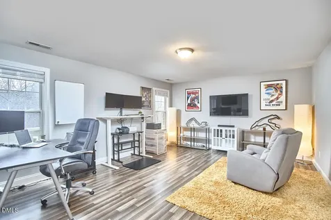 3821 La Costa Way Raleigh NC 27610