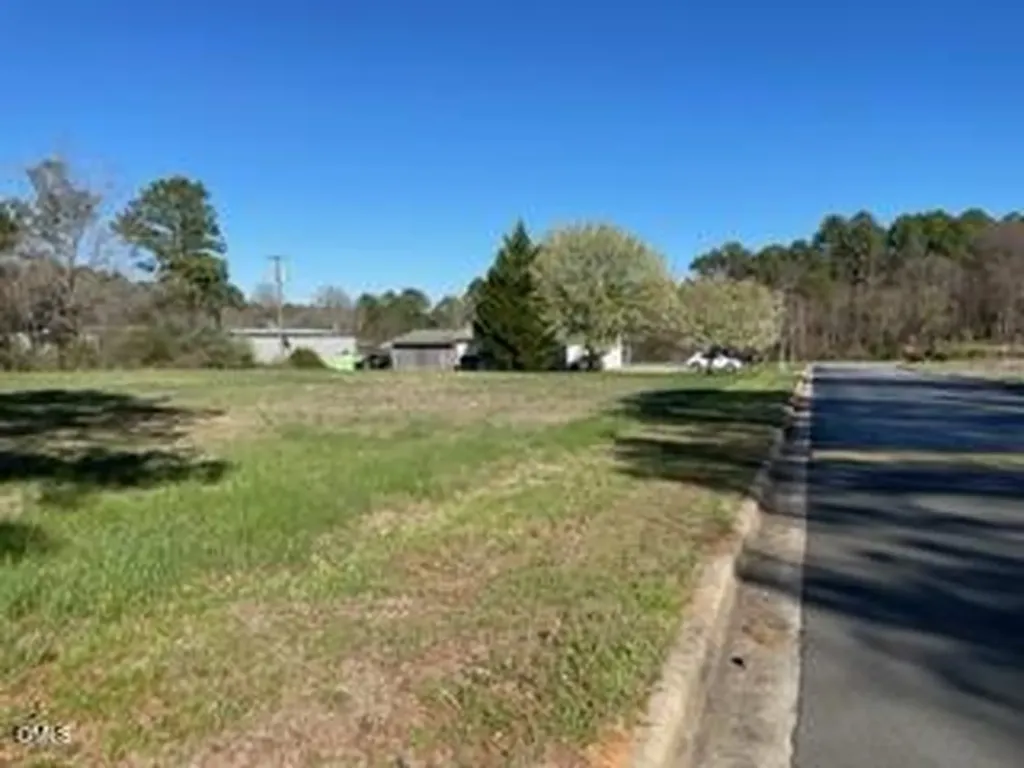 00 Lewis Oxford NC 27565