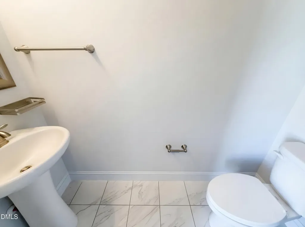 333 Oakhaven Drive Holly Springs NC 27540