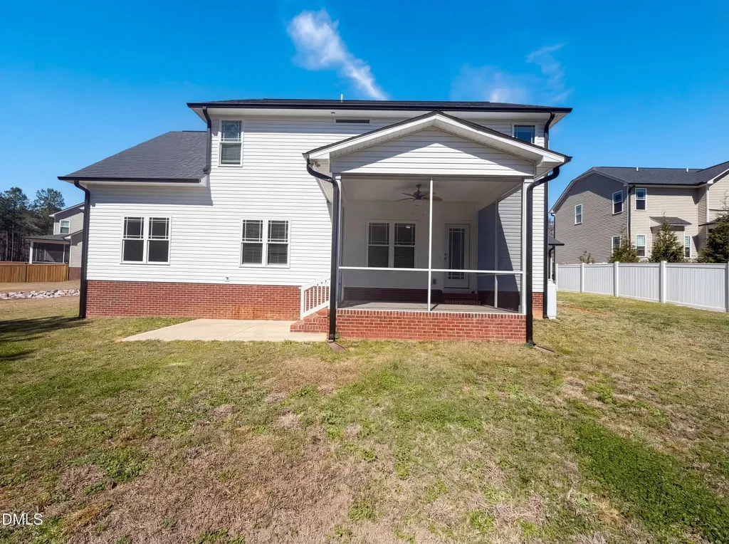 333 Oakhaven Drive Holly Springs NC 27540