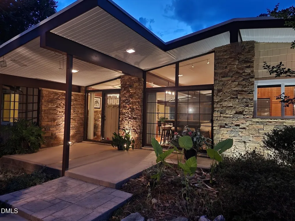 5219 Coronado Drive Raleigh NC 27609