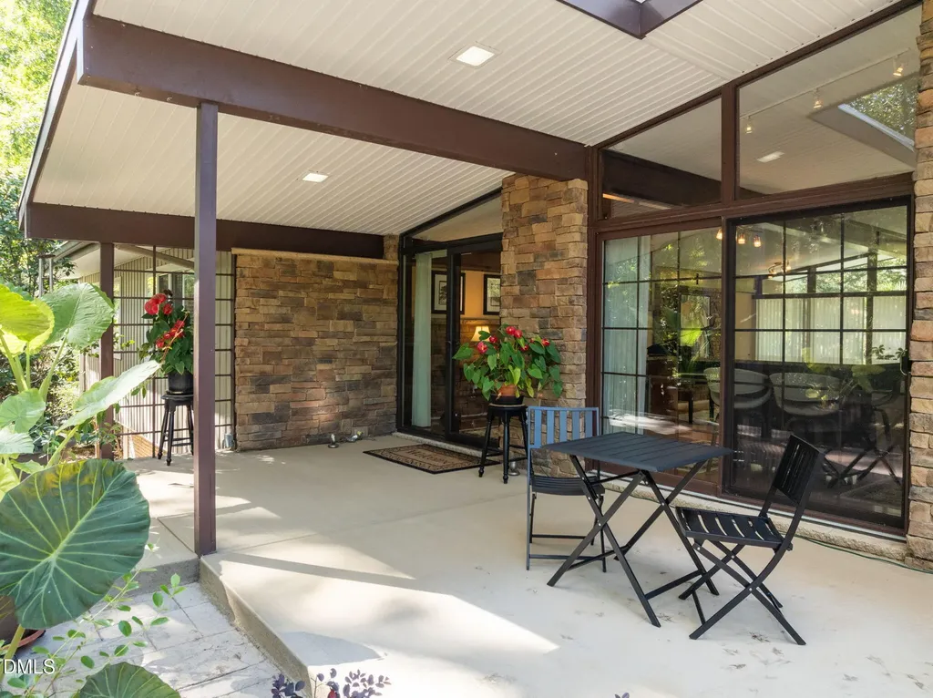 5219 Coronado Drive Raleigh NC 27609