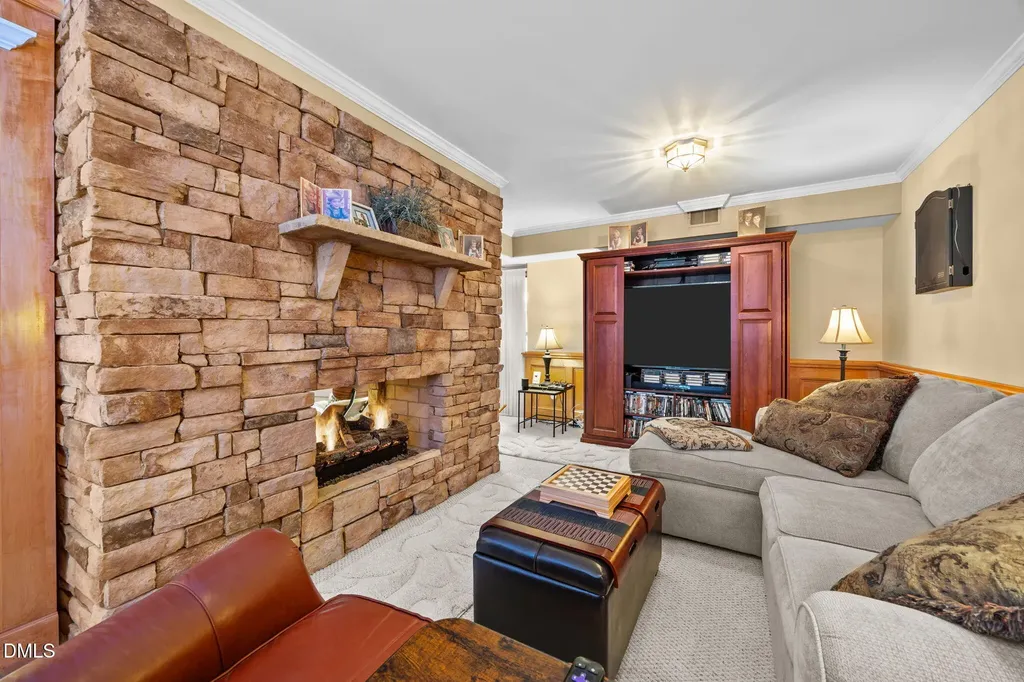 5219 Coronado Drive Raleigh NC 27609