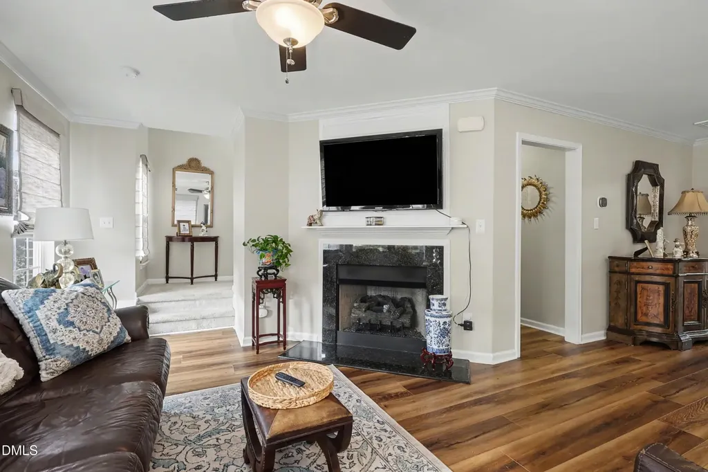 2016 Kedvale Avenue Raleigh NC 27617