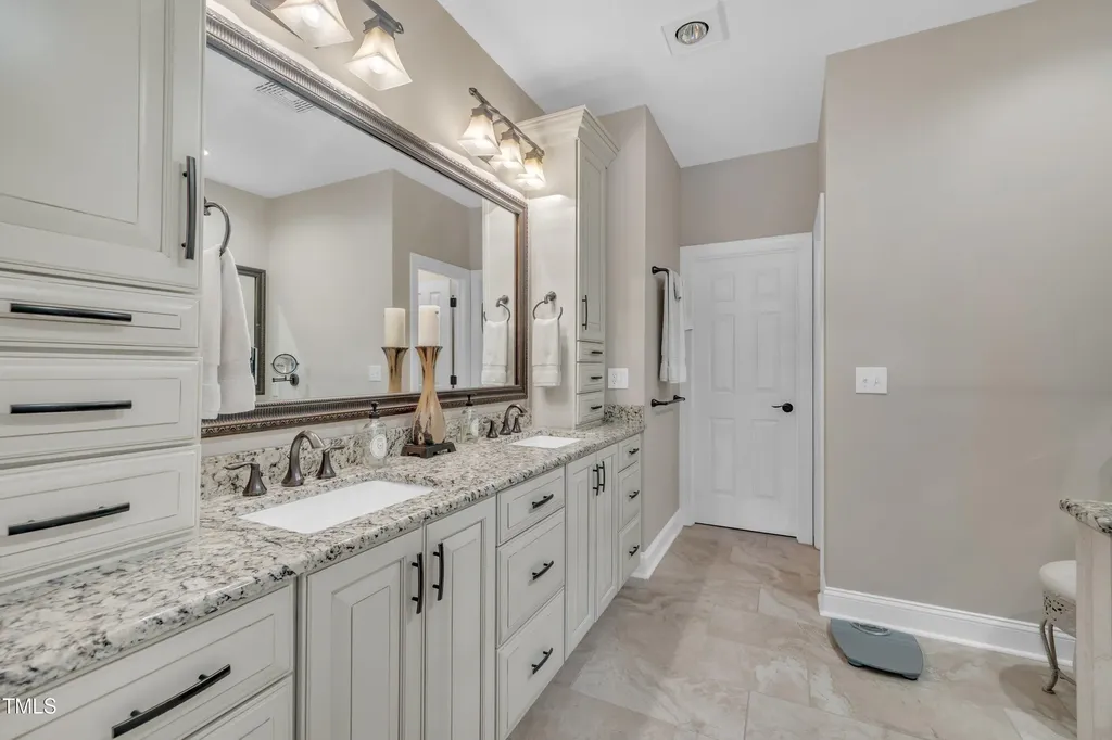 4802 Glenmist Court Raleigh NC 27612