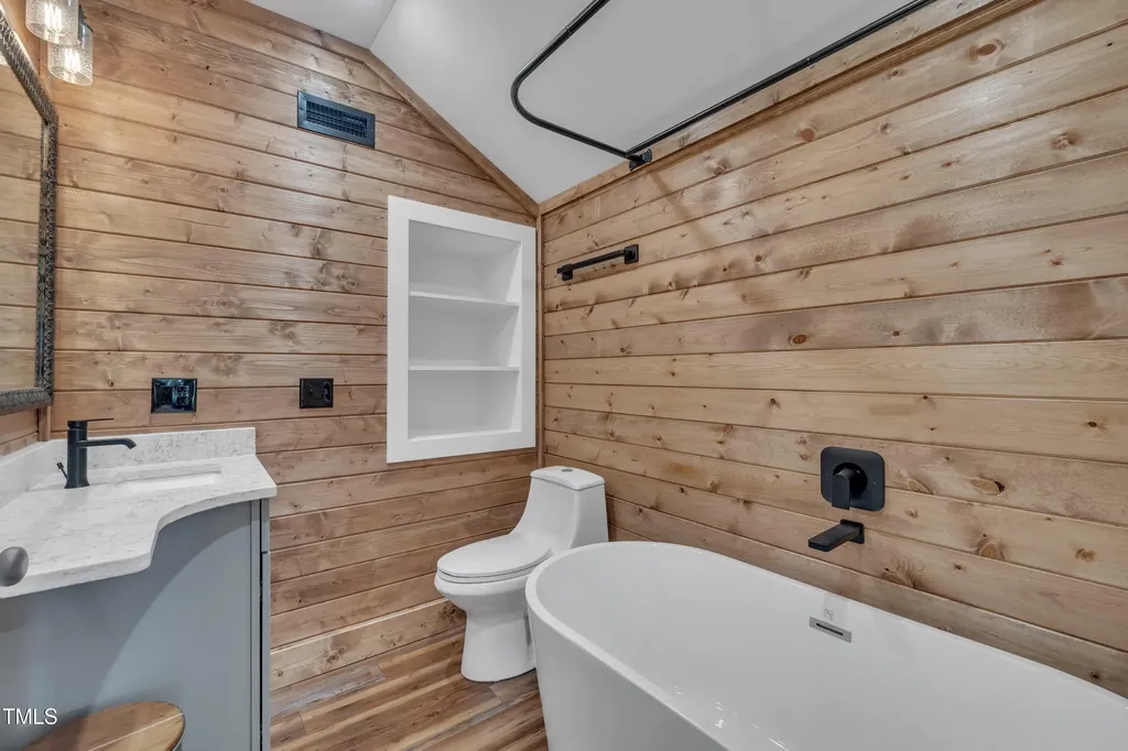 4802 Glenmist Court Raleigh NC 27612
