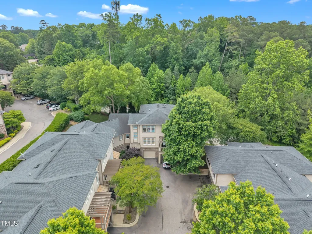 4802 Glenmist Court Raleigh NC 27612