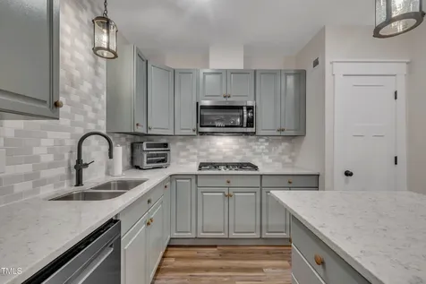 4802 Glenmist Court Raleigh NC 27612