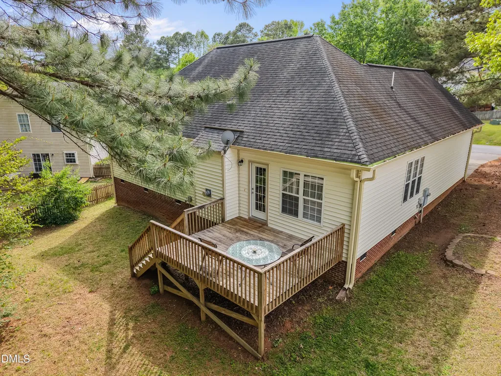 102 Ashton Court Clayton NC 27527