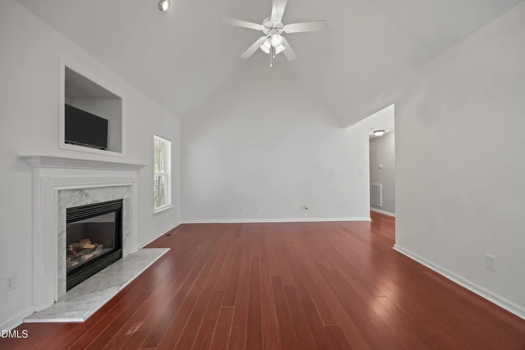 102 Ashton Court Clayton NC 27527