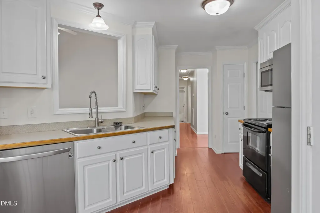 102 Ashton Court Clayton NC 27527