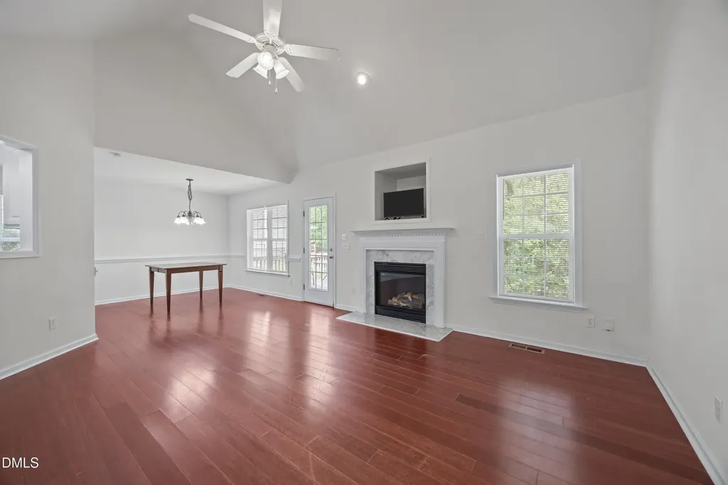 102 Ashton Court Clayton NC 27527
