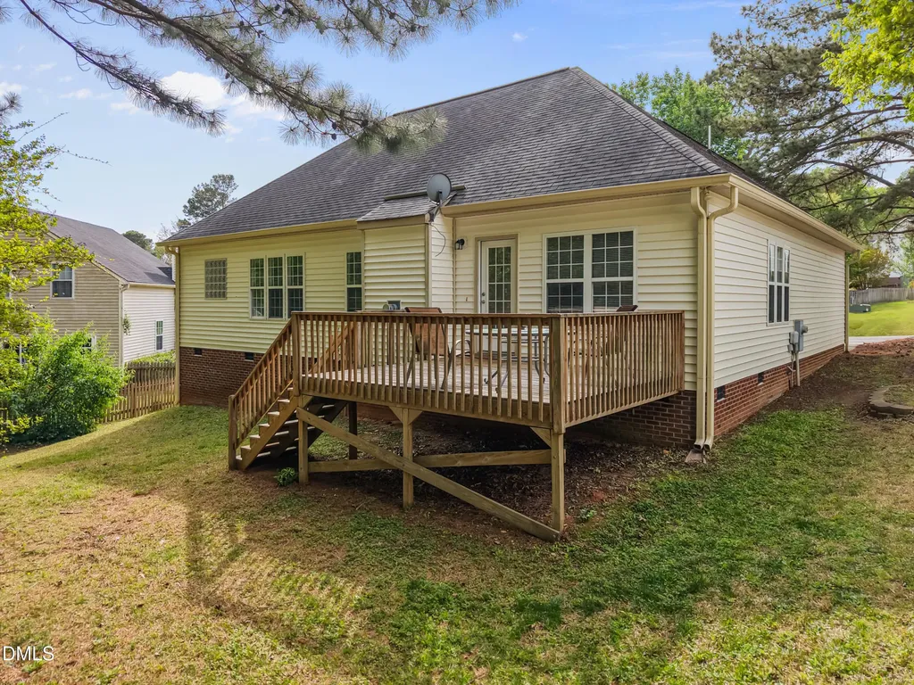 102 Ashton Court Clayton NC 27527