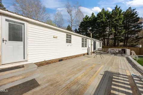 9089 Grassy Creek Road Bullock NC 27507