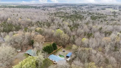 9089 Grassy Creek Road Bullock NC 27507