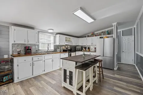 9089 Grassy Creek Road Bullock NC 27507