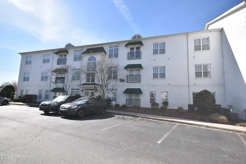 104 Sunset Circle Greensboro NC 27408